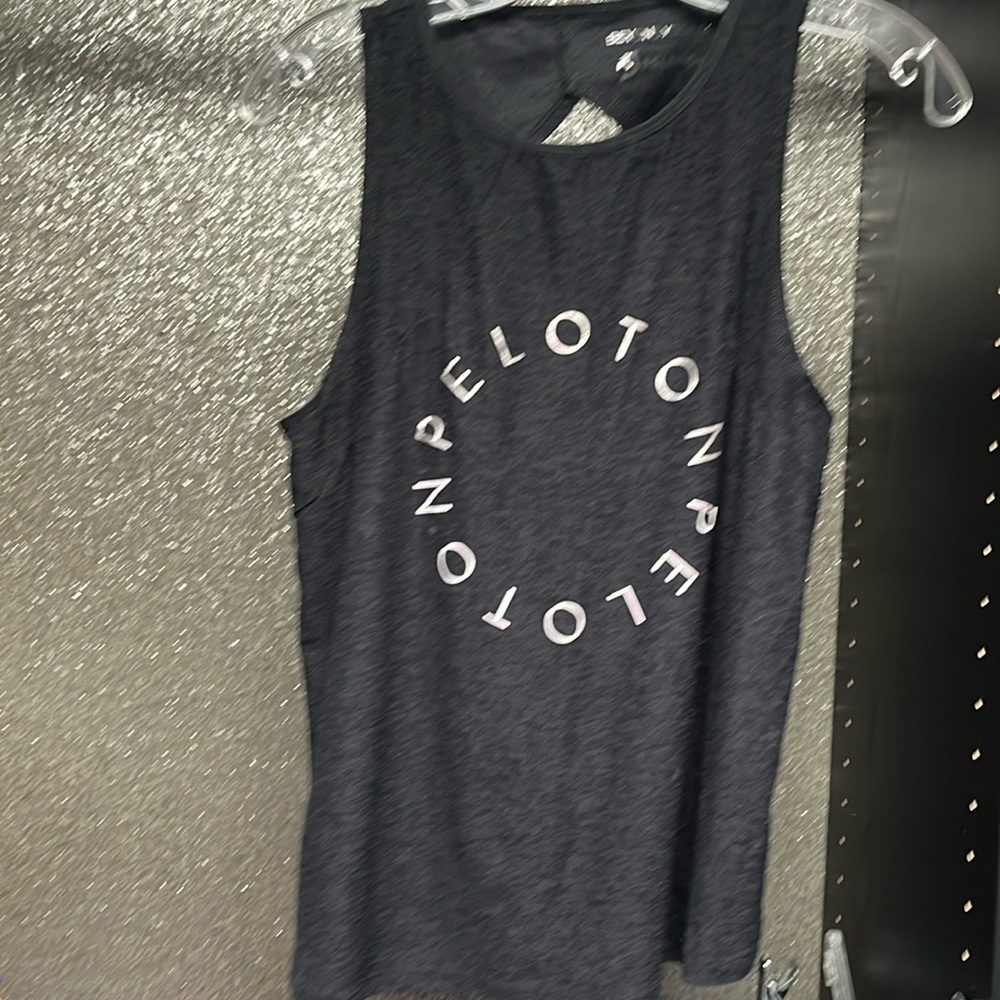 Beyond Yoga x Peloton tank top women’s size small